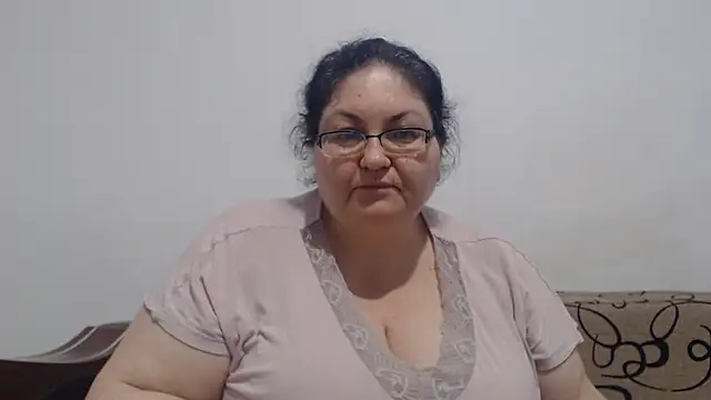 Snapshot of Nykyxo chatting on July 2026 12:40:01 AM Nykyxo online show from July 2026 12:40:01 AM