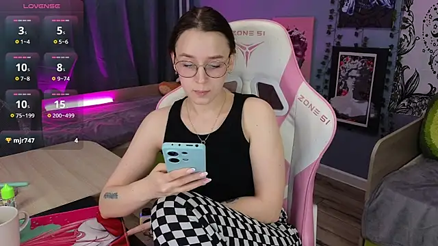 Sweet frosti online show from February 2026 06:40:02 AM