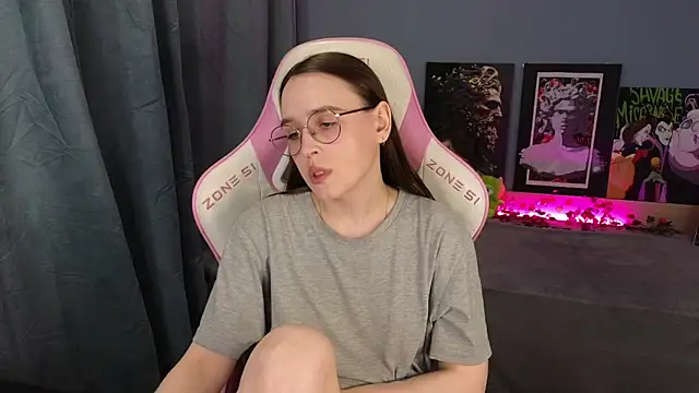 Snapshot of Sweet_frosti chatting on June 2026 02:53:01 AM Sweet frosti online show from June 2026 02:53:01 AM