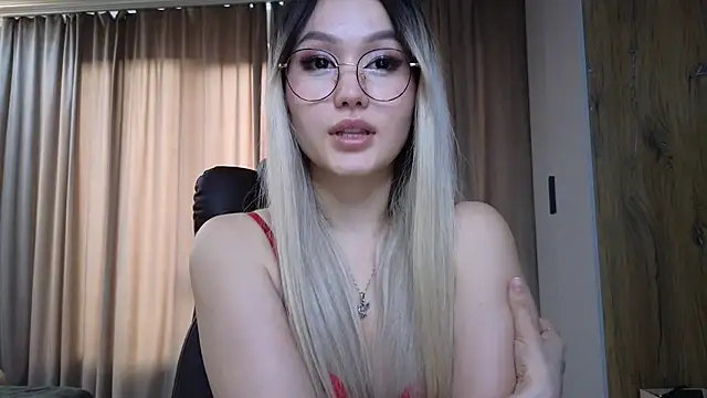 LiaChoi online show from March 2025 01:59:01 AM