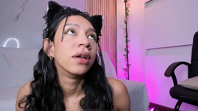 AdammClark1 online show from February 2025 08:34:02 PM