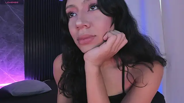 AdammClark1 online show from December 2025 10:07:01 PM