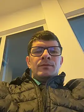 Juliano2289 online show from May 2026 11:59:02 AM