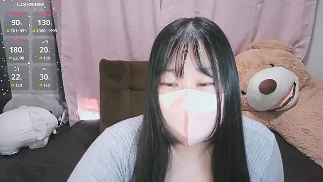 yuinyan3150 online show from September 2025 04:47:01 AM