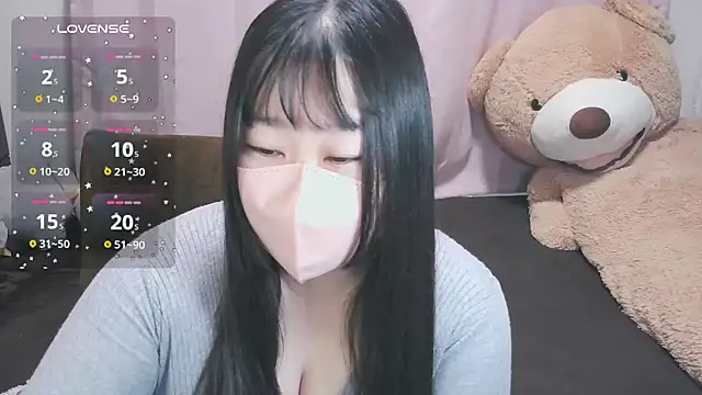 yuinyan3150 online show from December 2025 10:40:02 PM