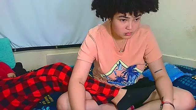Snapshot of vanellope12 chatting on July 2026 05:27:02 AM vanellope12 online show from July 2026 05:27:02 AM