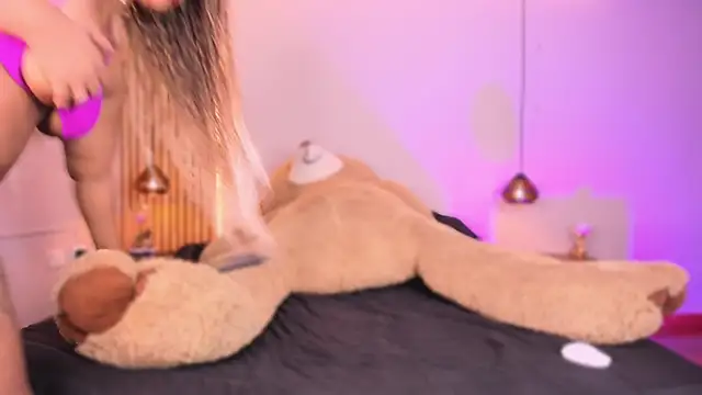 Snapshot of mary_kisses chatting on October 2025 09:15:01 PM mary kisses online show from October 2025 09:15:01 PM