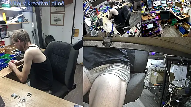 Snapshot of Happy_Michal chatting on January 2025 11:13:02 AM Happy Michal online show from January 2025 11:13:02 AM