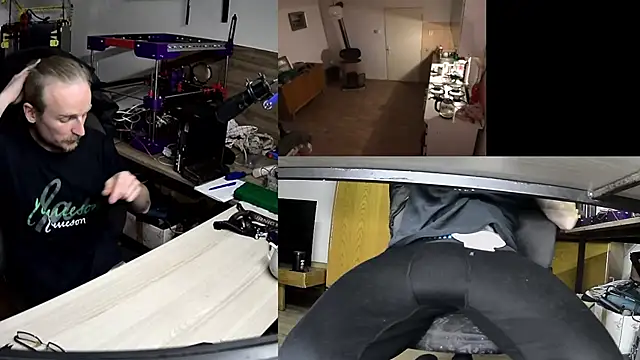 Snapshot of Happy_Michal chatting on October 2025 04:42:01 PM Happy Michal online show from October 2025 04:42:01 PM