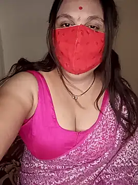 Snapshot of Love-priya chatting on January 2025 04:22:01 PM Love-priya online show from January 2025 04:22:01 PM