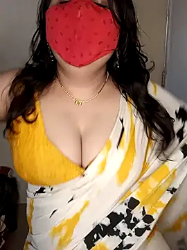 Snapshot of Love-priya chatting on February 2025 10:15:02 AM Love-priya online show from February 2025 10:15:02 AM