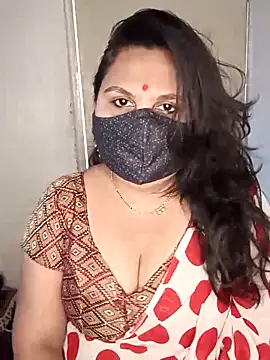 Snapshot of Love-priya chatting on February 2025 07:45:02 AM Love-priya online show from February 2025 07:45:02 AM