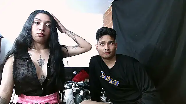 Snapshot of AngelinaPaker chatting on December 2024 07:22:01 AM AngelinaPaker online show from December 2024 07:22:01 AM