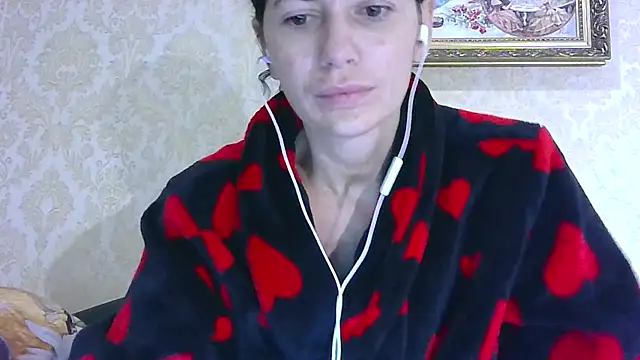 Snapshot of StunnigArt chatting on April 2026 01:19:02 AM StunnigArt online show from April 2026 01:19:02 AM