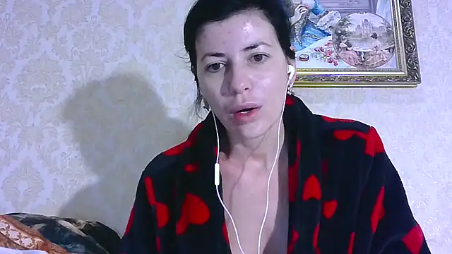 Snapshot of StunnigArt chatting on May 2026 01:23:02 AM StunnigArt online show from May 2026 01:23:02 AM