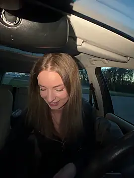 Snapshot of EvieEvans chatting on March 2026 05:37:02 PM EvieEvans online show from March 2026 05:37:02 PM