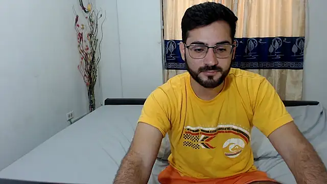 Snapshot of _Araboys_ chatting on August 2026 08:58:01 PM Araboys online show from August 2026 08:58:01 PM