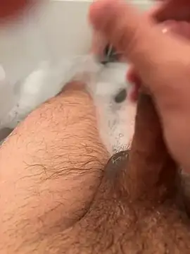 Legendfor8 online show from April 2026 04:59:02 PM