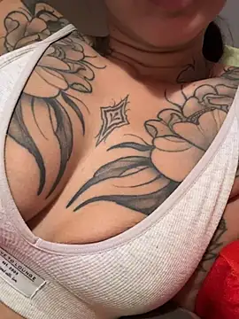 Nadiasexy online show from April 2026 11:09:02 PM