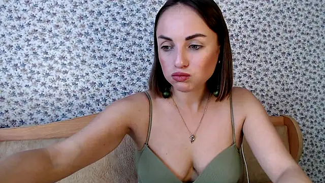 Snapshot of Tinadream20 chatting on June 2026 08:13:01 AM Tinadream20 online show from June 2026 08:13:01 AM