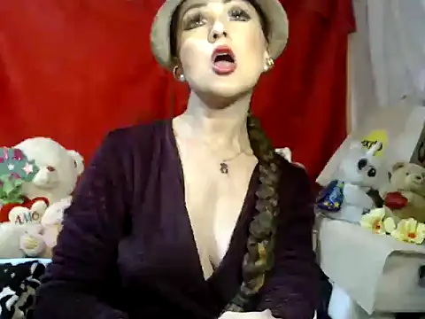 hottieperla online show from November 2025 04:53:01 PM