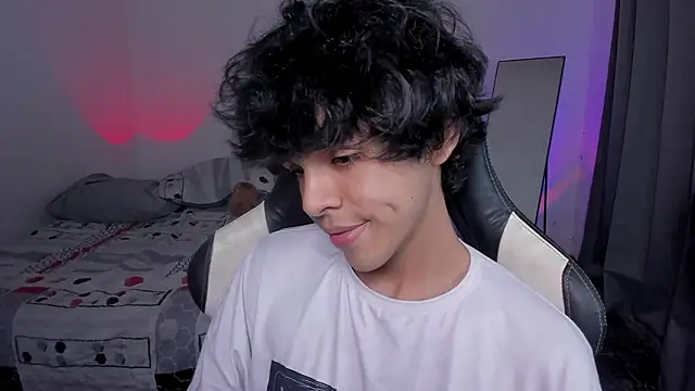 Snapshot of Alan26_ chatting on February 2026 06:34:01 AM Alan26 online show from February 2026 06:34:01 AM