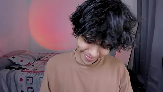 Snapshot of Alan26_ chatting on March 2026 02:25:01 AM Alan26 online show from March 2026 02:25:01 AM