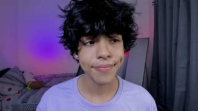 Snapshot of Alan26_ chatting on March 2026 11:20:01 PM Alan26 online show from March 2026 11:20:01 PM