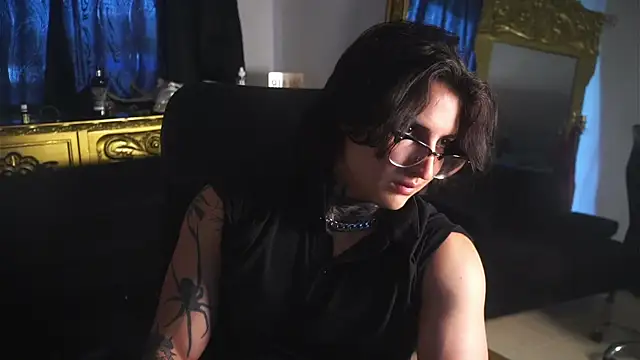 dantecoppolaa  online show from February 2025 04:50:02 PM