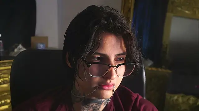 dantecoppolaa  online show from February 2025 09:58:01 PM