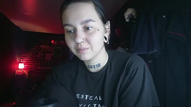 MoorderxDoll online show from December 2024 12:56:01 AM