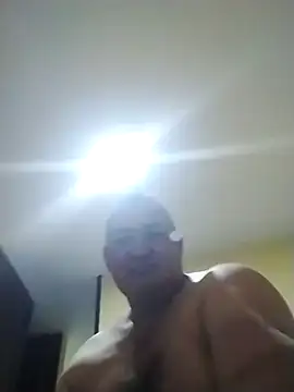 Snapshot of wili_203 chatting on July 2026 12:46:02 AM wili 203 online show from July 2026 12:46:02 AM