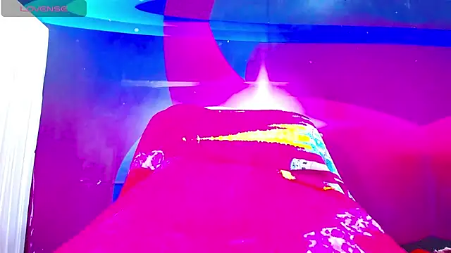 Cristalxxts online show from February 2026 06:25:01 PM