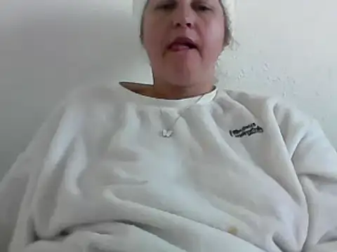 Snapshot of DragoneSFR chatting on March 2025 07:30:02 AM DragoneSFR online show from March 2025 07:30:02 AM