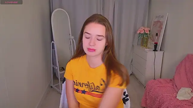 LovelyJessie online show from January 2026 01:46:01 PM