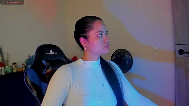 scarlet-kennedy98 online show from February 2026 08:35:01 PM