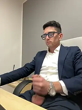 masterboss  online show from March 2025 12:37:02 PM