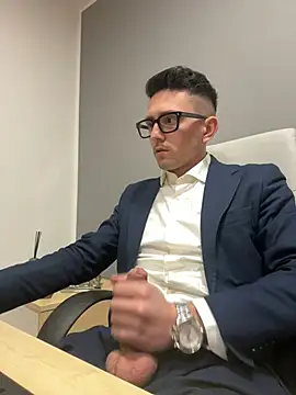 masterboss  online show from March 2025 12:37:01 PM