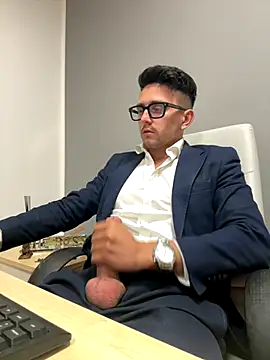 masterboss  online show from October 2025 11:40:02 AM