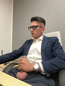 masterboss  online show from October 2025 11:41:02 AM