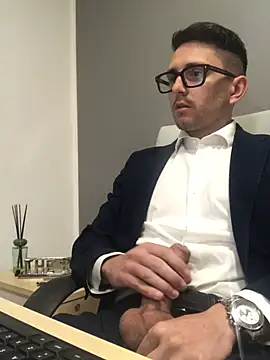 Snapshot of masterboss_ chatting on May 2026 11:39:02 AM masterboss online show from May 2026 11:39:02 AM