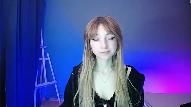 LuciaYoung online show from March 2025 10:24:01 PM