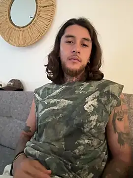 raymon616 online show from February 2026 07:39:02 PM