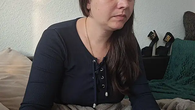 Snapshot of Cyndee_Winter chatting on September 2025 04:08:02 PM Cyndee Winter online show from September 2025 04:08:02 PM