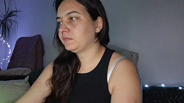 Cyndee Winter online show from October 2025 04:08:02 PM