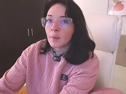 Anah s online show from October 2025 11:06:02 PM