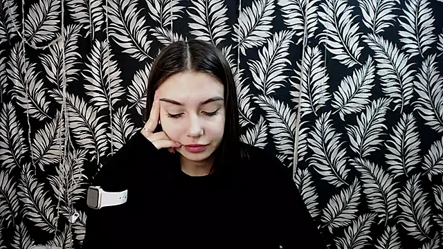 Lili magic online show from December 2025 08:20:02 AM