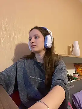 Snapshot of babywaifu chatting on February 2025 04:40:01 PM babywaifu online show from February 2025 04:40:01 PM