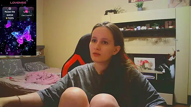 Snapshot of babywaifu chatting on November 2025 09:06:01 PM babywaifu online show from November 2025 09:06:01 PM