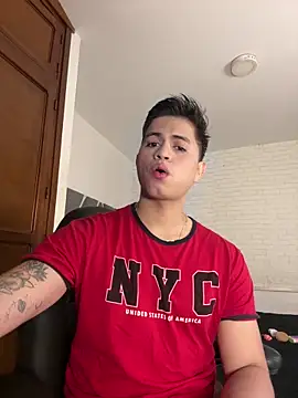 Niicky1  online show from December 2025 01:31:01 PM